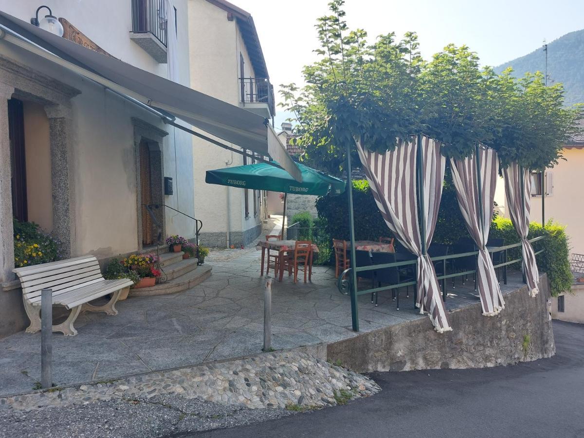 Trattoria Bar Pace Hotel Re Exterior photo